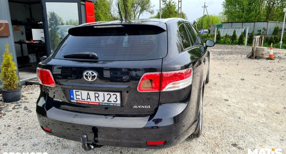 Toyota Avensis cena 34900 przebieg: 235000, rok produkcji 2011 z Wojnicz małe 781